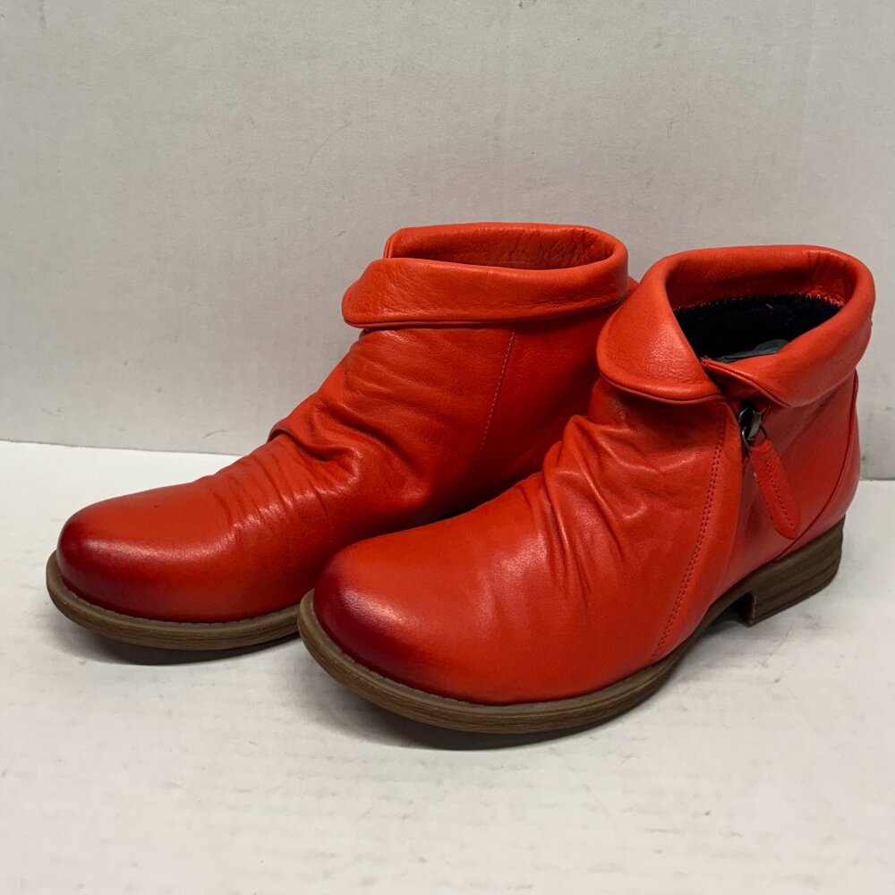 MIZ MOOZ RUCHED SOFT LEATHER BOOTIE SIDE ZIP RED 37EU / 7US NEW # Z-245 - Picture 6 of 7